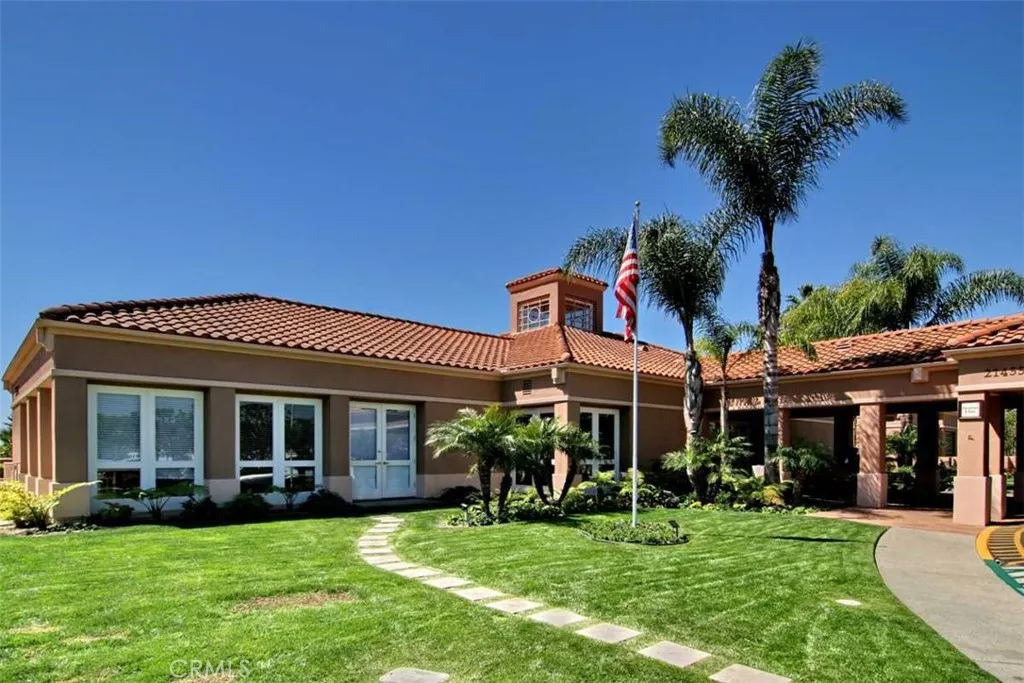 21527 Paseo Palmetto, Mission Viejo, California 92692 home-pic-36
