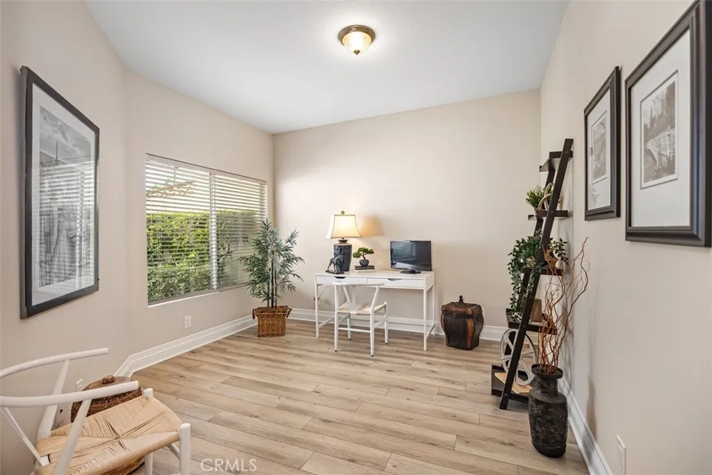 21527 Paseo Palmetto, Mission Viejo, California 92692 home-pic-24