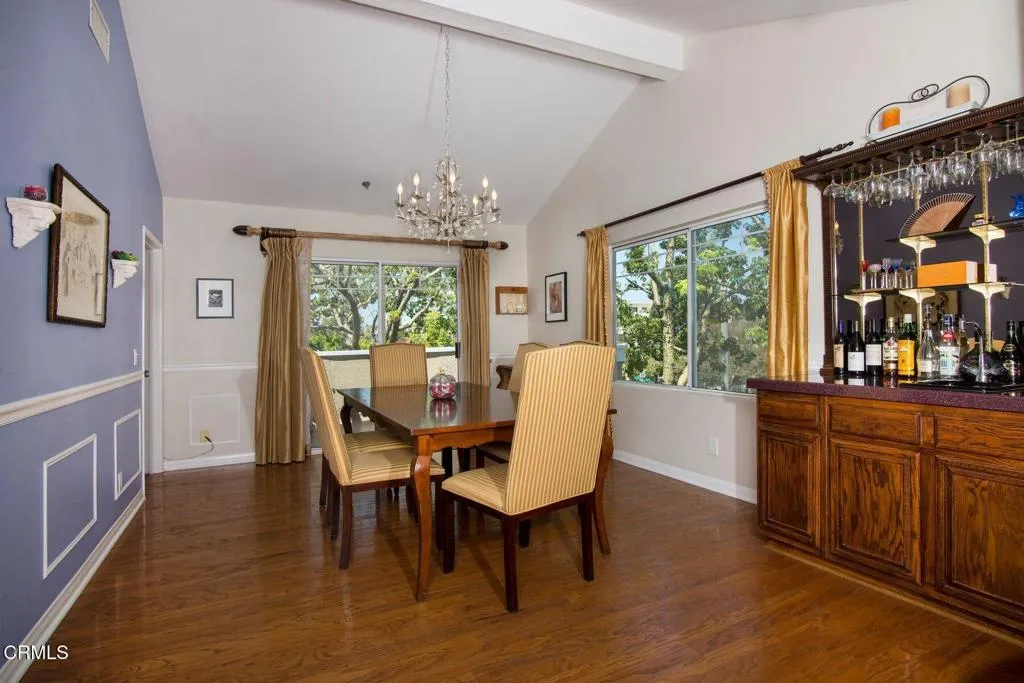 202 S Holliston Avenue 301, Pasadena, California 91106 home-pic-16