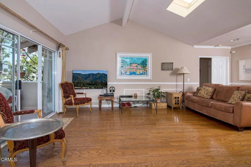 202 S Holliston Avenue 301, Pasadena, California 91106 home-pic-41