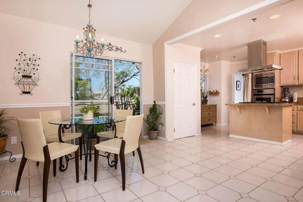 202 S Holliston Avenue 301, Pasadena, California 91106 home-pic-7