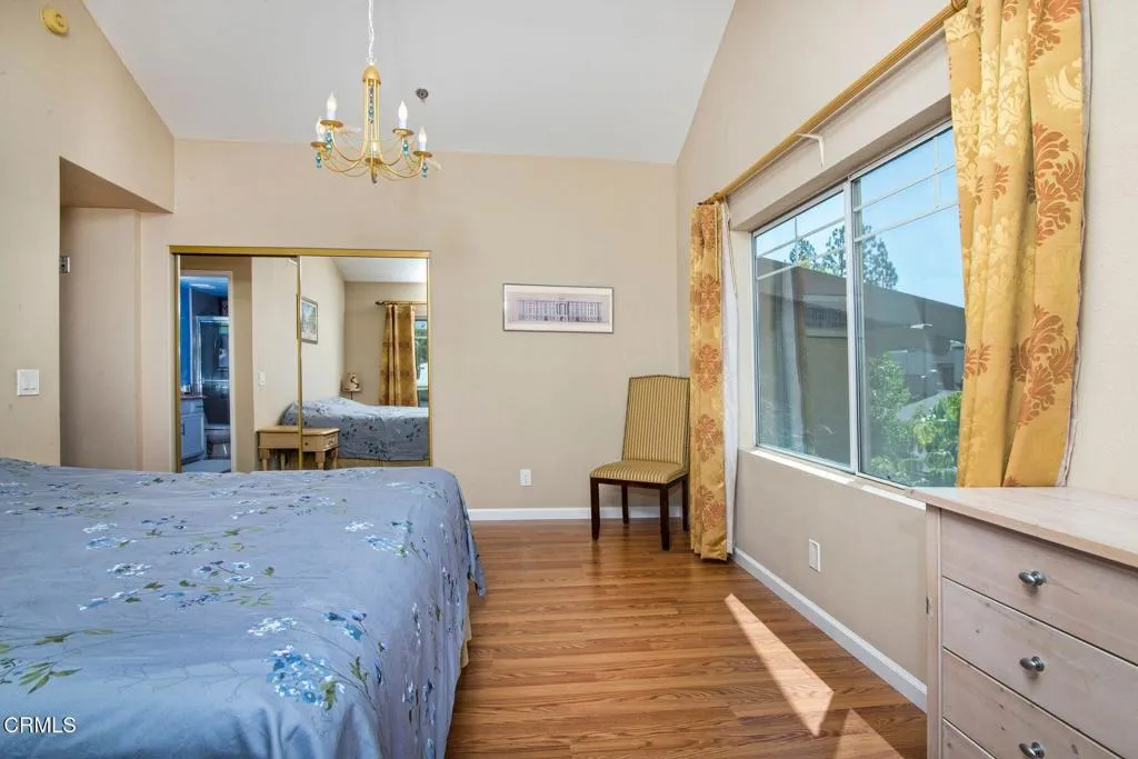 202 S Holliston Avenue 301, Pasadena, California 91106 home-pic-26
