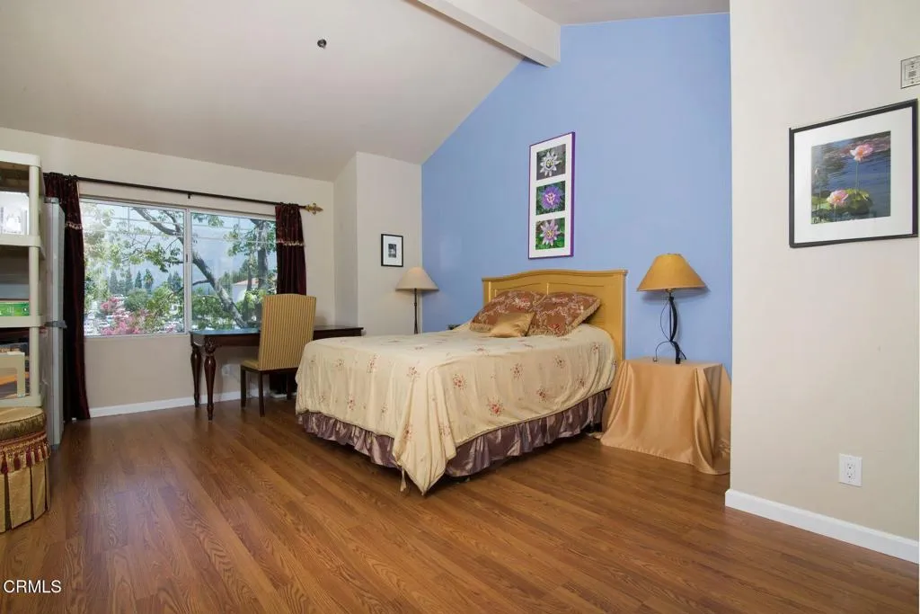 202 S Holliston Avenue 301, Pasadena, California 91106 home-pic-29