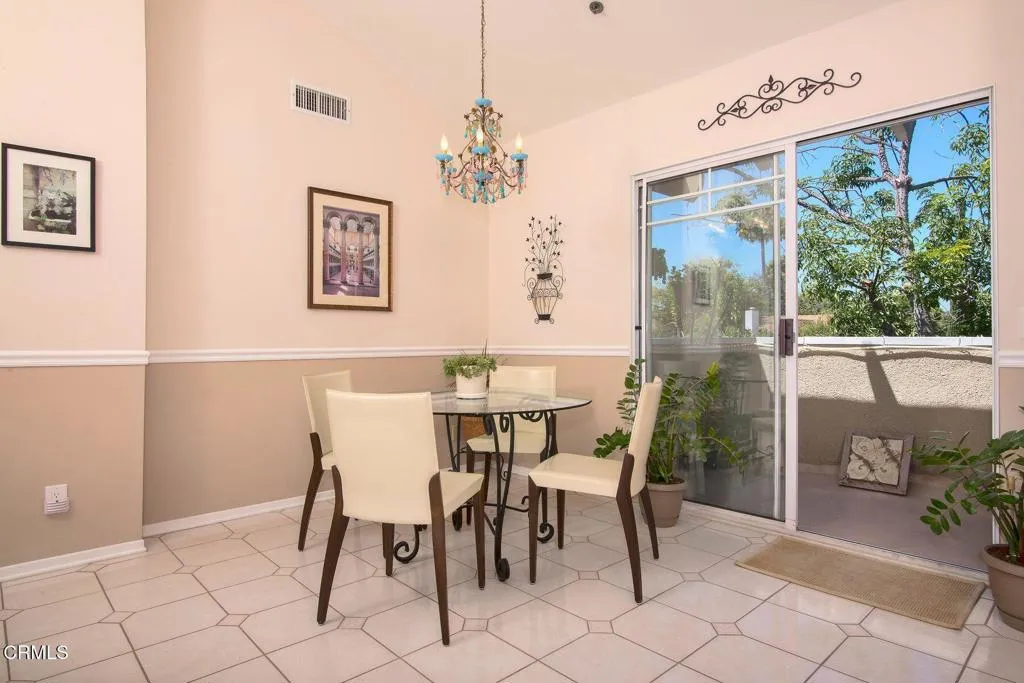 202 S Holliston Avenue 301, Pasadena, California 91106 home-pic-8