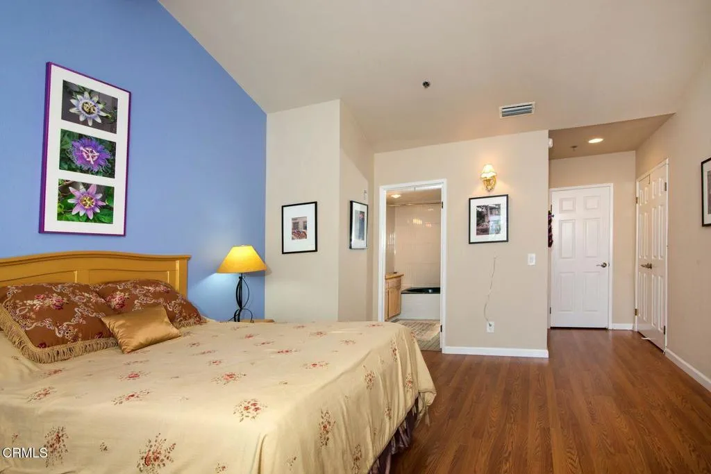 202 S Holliston Avenue 301, Pasadena, California 91106 home-pic-28