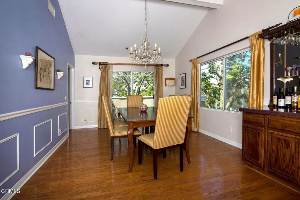 202 S Holliston Avenue 301, Pasadena, California 91106 home-pic-15