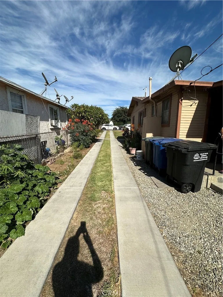 1259 S Alma, Los Angeles, California 90023 home-pic-4