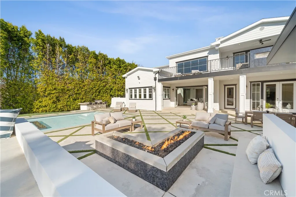 17528 Jayden Lane, Encino, California 91316 home-pic-10