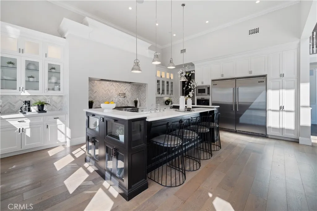 17528 Jayden Lane, Encino, California 91316 home-pic-25