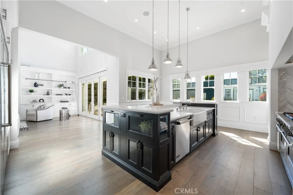 17528 Jayden Lane, Encino, California 91316 home-pic-26