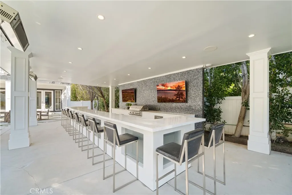 17528 Jayden Lane, Encino, California 91316 home-pic-11