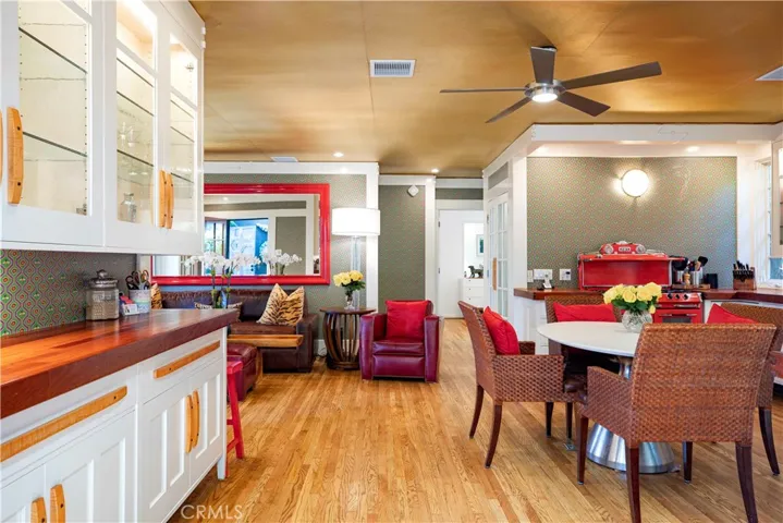 Kitchen / Dining / Living room