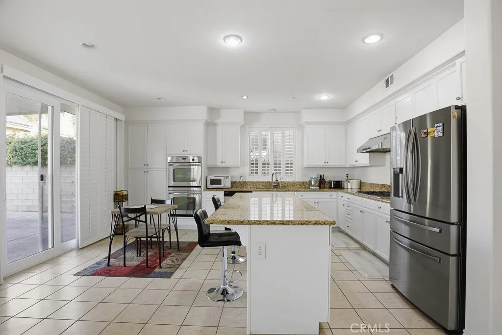 6865 Hop Clover, Eastvale, California 92880 home-pic-16