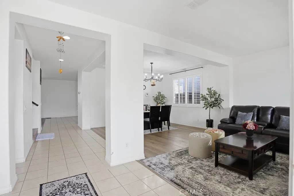 6865 Hop Clover, Eastvale, California 92880 home-pic-5