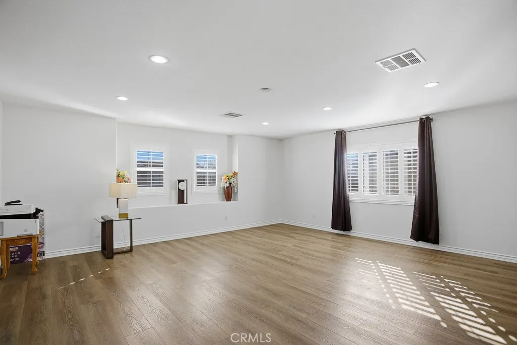 6865 Hop Clover, Eastvale, California 92880 home-pic-29