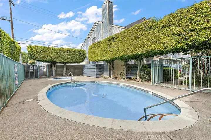 HOA Pool