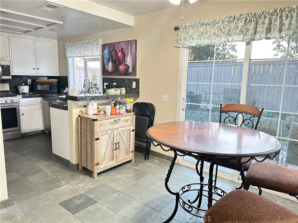 21511 Kinsale, Lake Forest, California 92630 home-pic-8