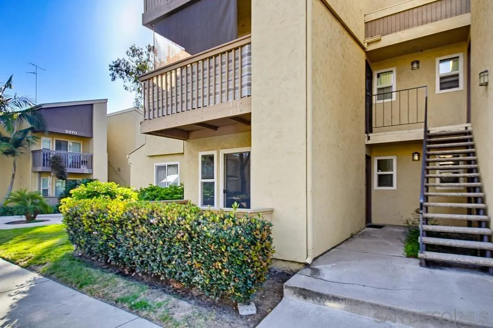 6046 Rancho Mission Rd 375, San Diego, California 92108 home-pic-1