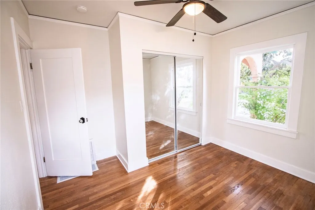 225 Barry, Ventura, California 93001 home-pic-14
