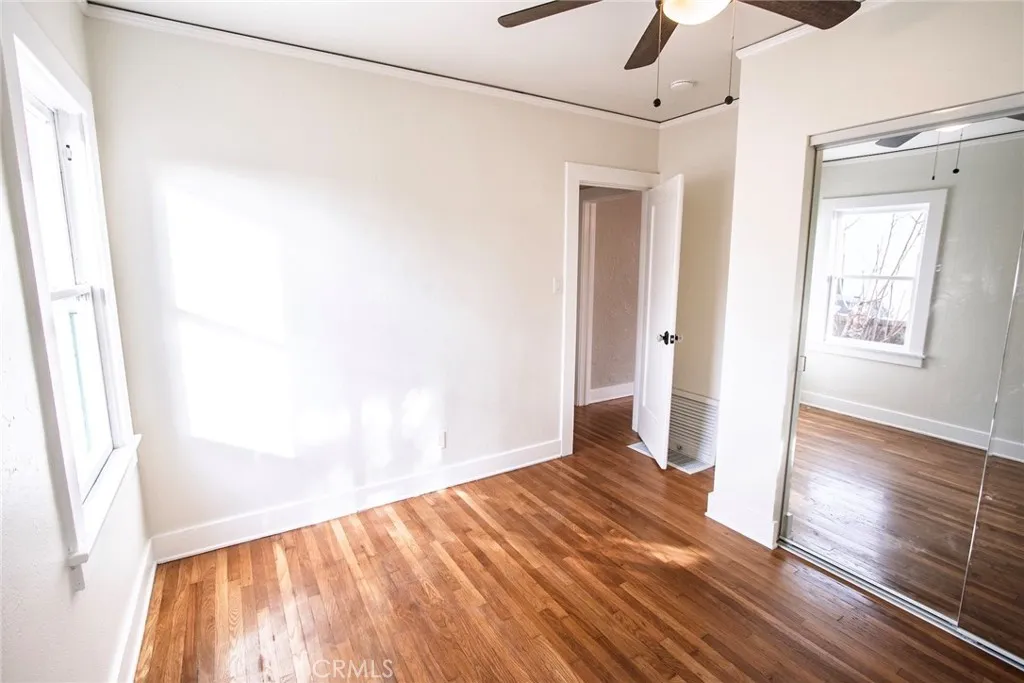225 Barry, Ventura, California 93001 home-pic-16