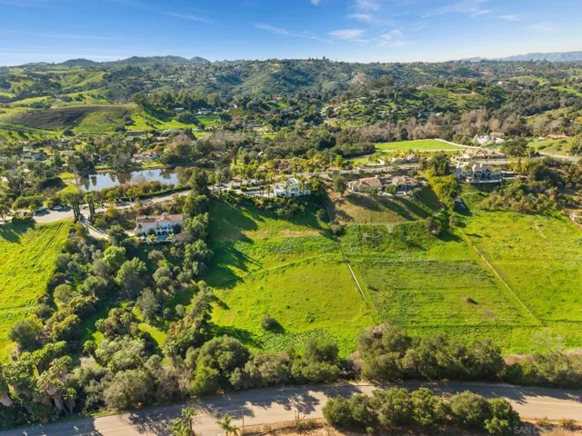 4462 Fallsbrae Rd, Fallbrook, California 92028