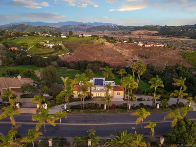 4462 Fallsbrae Rd, Fallbrook, California 92028