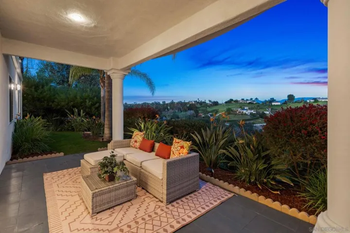 4462 Fallsbrae Rd, Fallbrook, California 92028