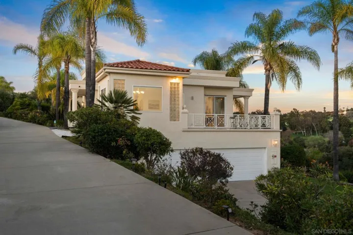4462 Fallsbrae Rd, Fallbrook, California 92028