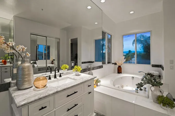 4462 Fallsbrae Rd, Fallbrook, California 92028