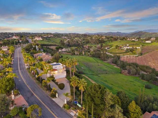 4462 Fallsbrae Rd, Fallbrook, California 92028