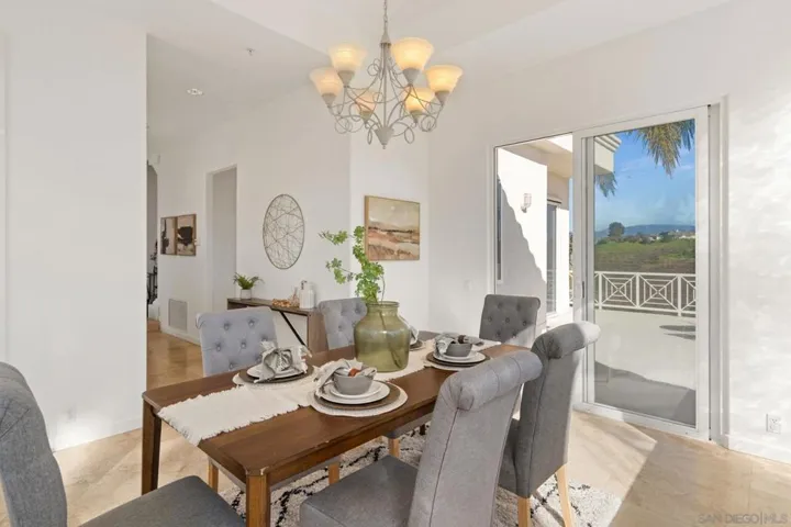 4462 Fallsbrae Rd, Fallbrook, California 92028