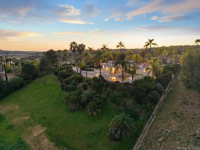 4462 Fallsbrae Rd, Fallbrook, California 92028