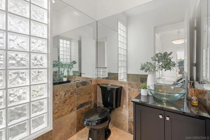 4462 Fallsbrae Rd, Fallbrook, California 92028
