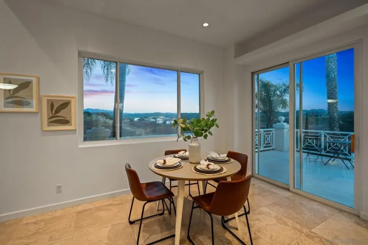 4462 Fallsbrae Rd, Fallbrook, California 92028