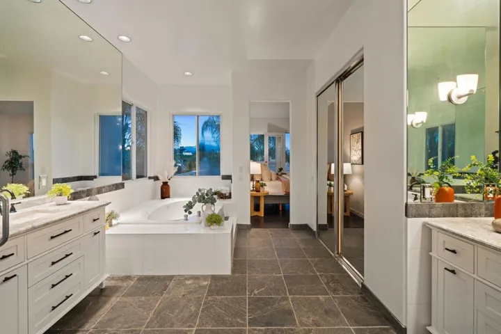 4462 Fallsbrae Rd, Fallbrook, California 92028