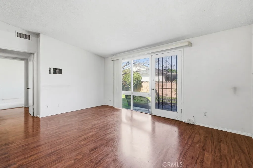 523 W 170th, Gardena, California 90248 home-pic-6