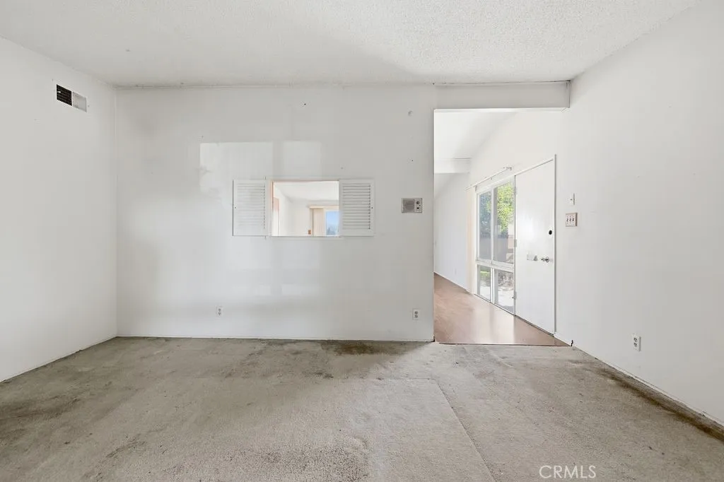 523 W 170th, Gardena, California 90248 home-pic-3