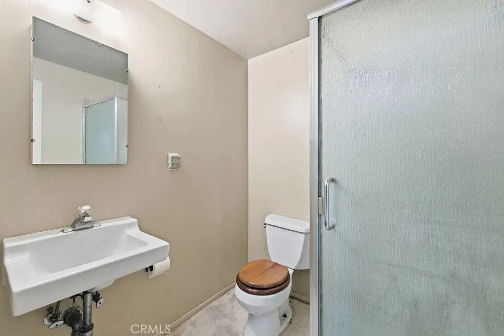 523 W 170th, Gardena, California 90248 home-pic-20