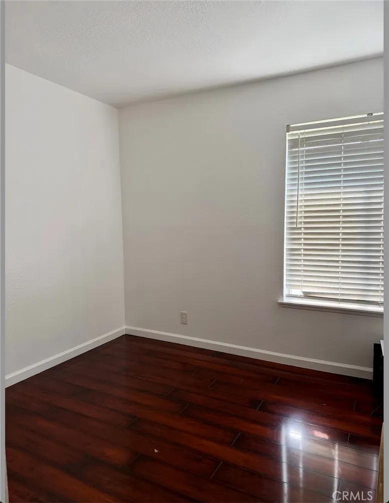 1370 W Jackson, Rialto, California 92376 home-pic-12