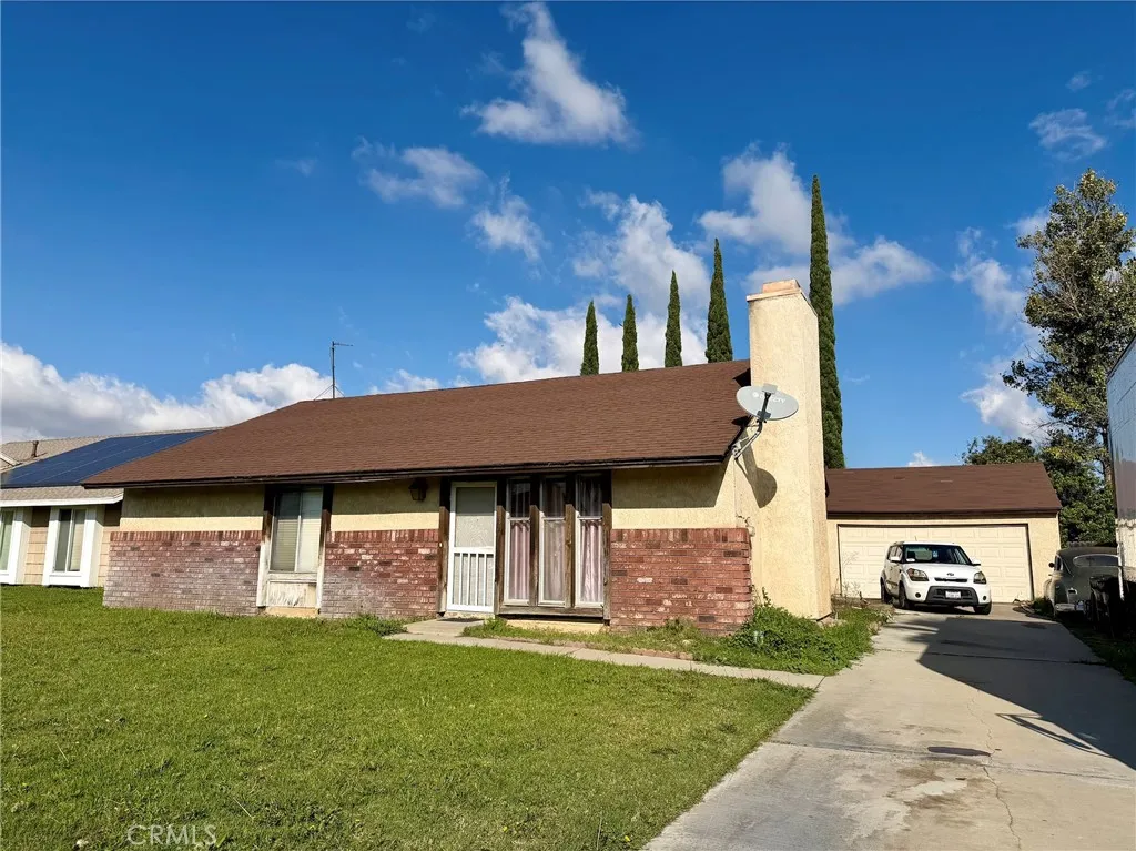 1370 W Jackson, Rialto, California 92376 home-pic-1