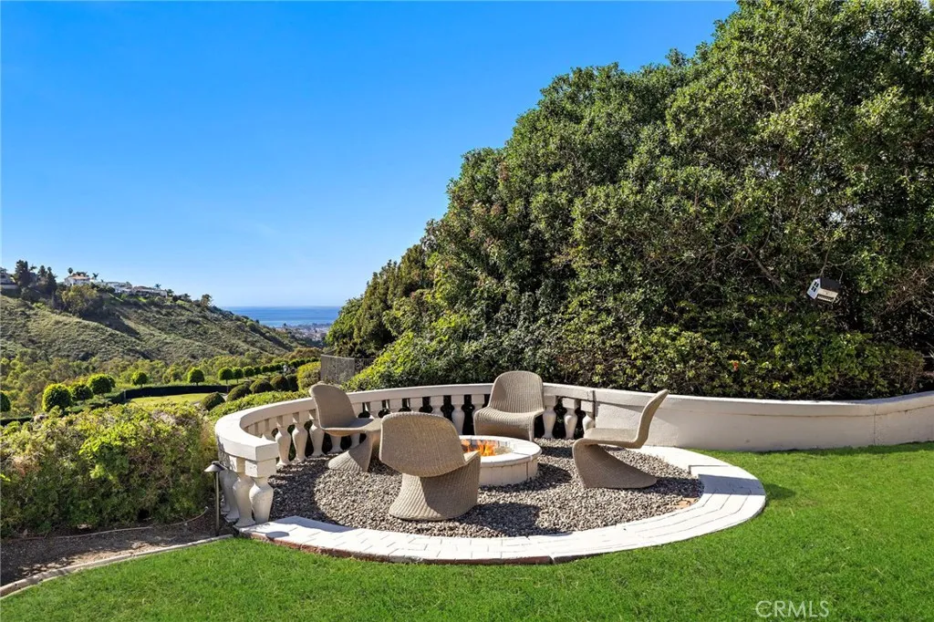 33821 Brandon Lane, San Juan Capistrano, California 92675 home-pic-1