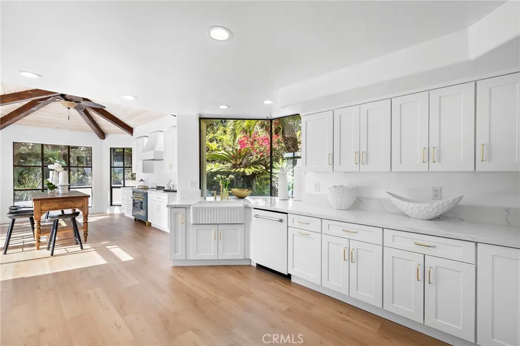 33821 Brandon Lane, San Juan Capistrano, California 92675 home-pic-17