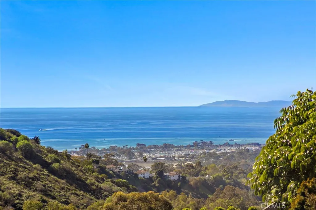 33821 Brandon Lane, San Juan Capistrano, California 92675 home-pic-36