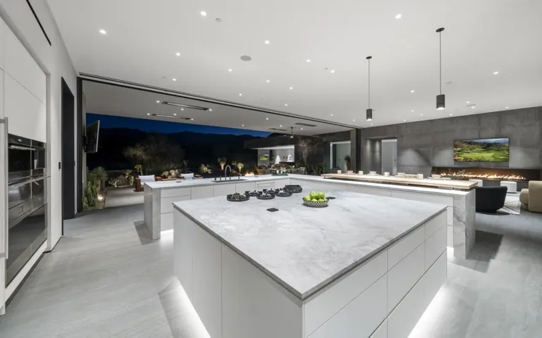 74305 DESERT OASIS TRAIL 27