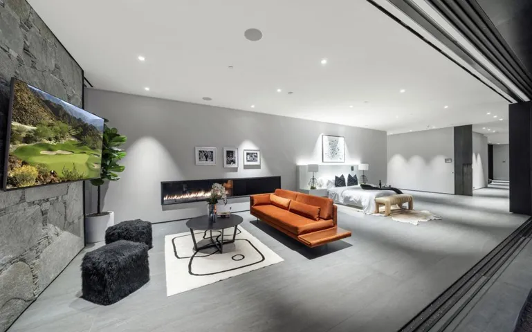 74305 DESERT OASIS TRAIL 68