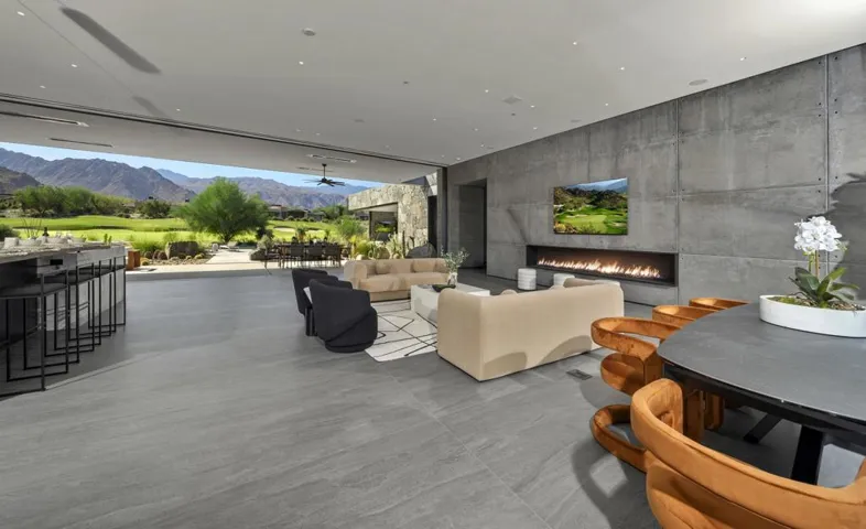 74305 DESERT OASIS TRAIL 21