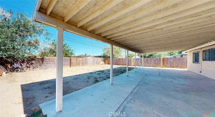 38539 35th Street E, Palmdale, California 93550