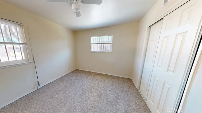 38539 35th Street E, Palmdale, California 93550