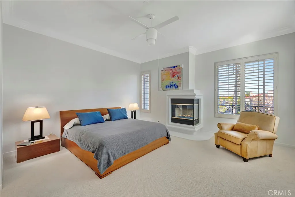 19328 Surfwave Drive, Huntington Beach, California 92648 home-pic-31