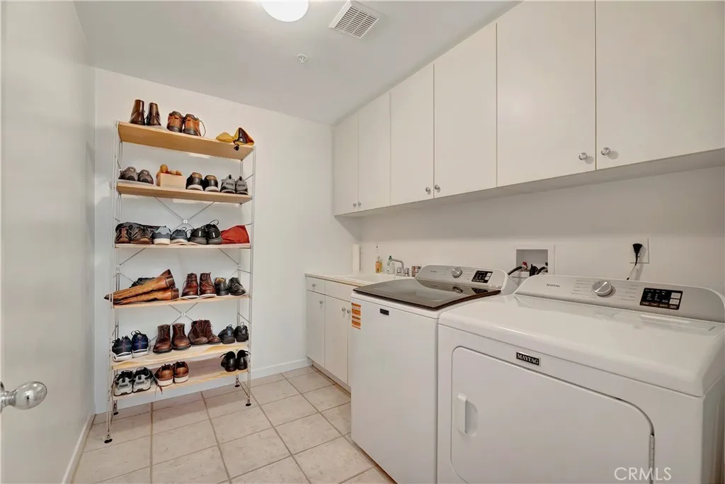 19328 Surfwave Drive, Huntington Beach, California 92648 home-pic-11